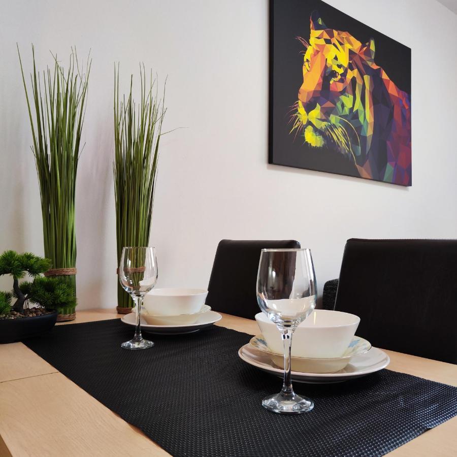 Dolce Vita Zafir Apartman ブダペスト エクステリア 写真