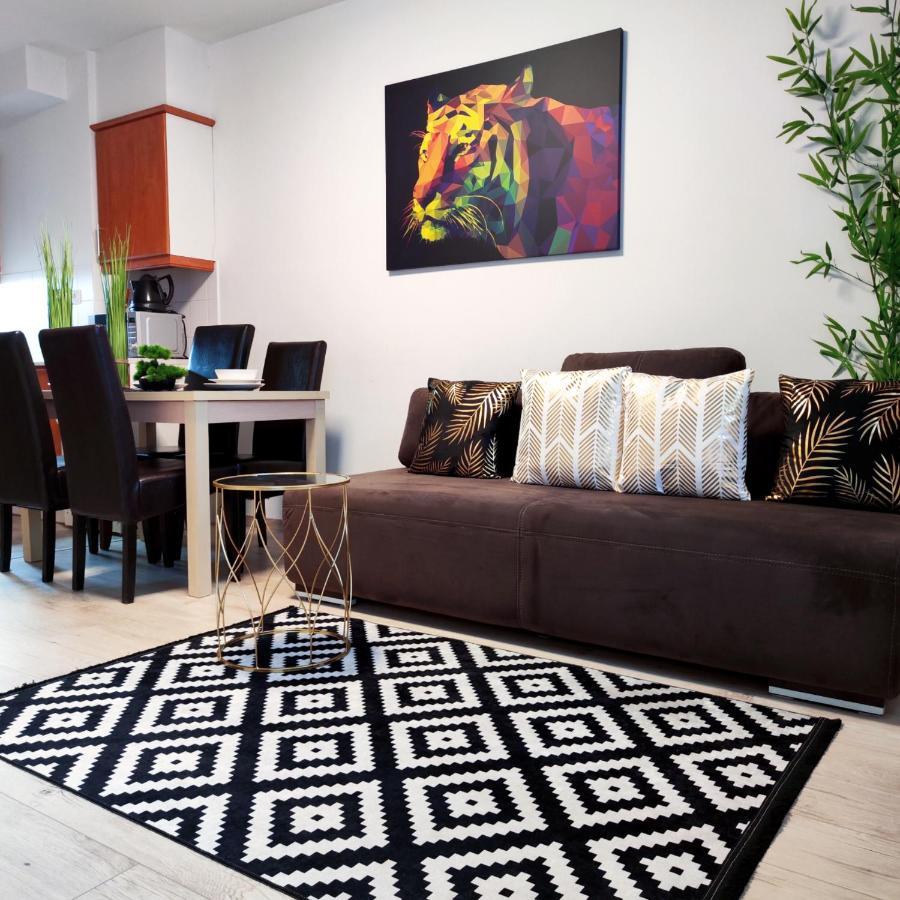 Dolce Vita Zafir Apartman ブダペスト エクステリア 写真