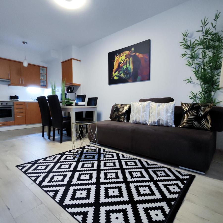 Dolce Vita Zafir Apartman ブダペスト エクステリア 写真